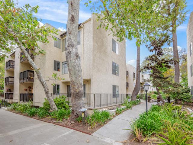 Apartment for sale in Culver City, California