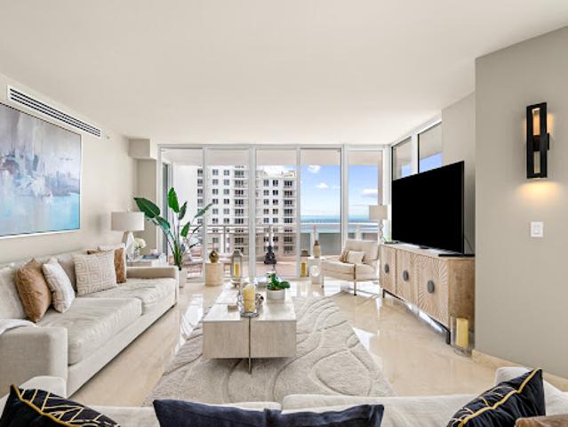 Apartment for sale in Miami, Florida