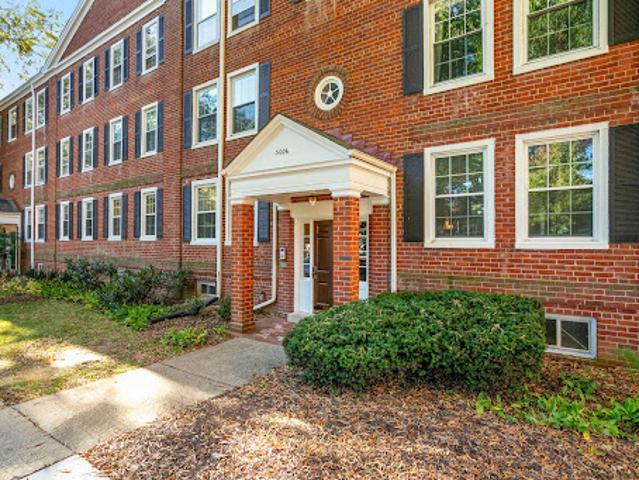 Apartment for sale in Arlington, Northampton County