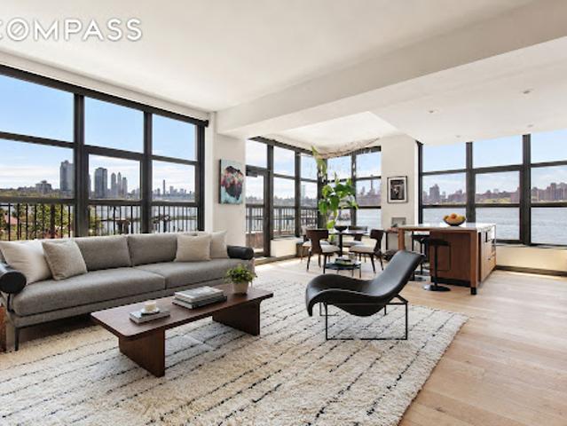 Apartment for sale in Arverne, New York