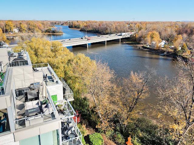 Apartment for sale in Boisbriand, Quebec