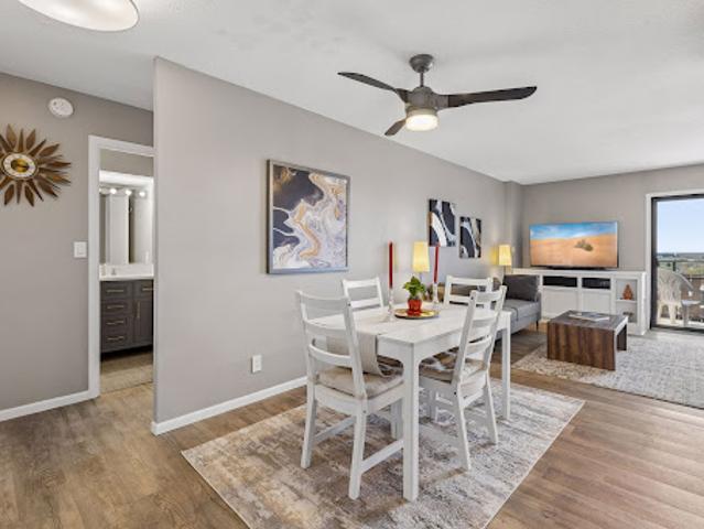 Apartment for sale in Hennepin, Minnesota