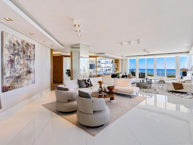 Apartment for sale in Key Biscayne, Florida