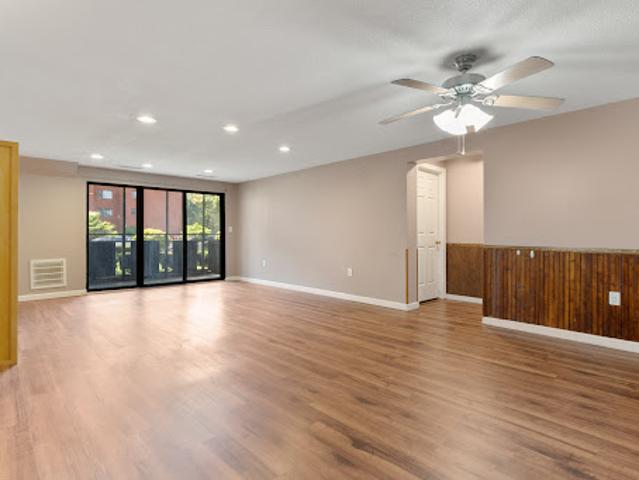 Apartment for sale in Medford, Middlesex County