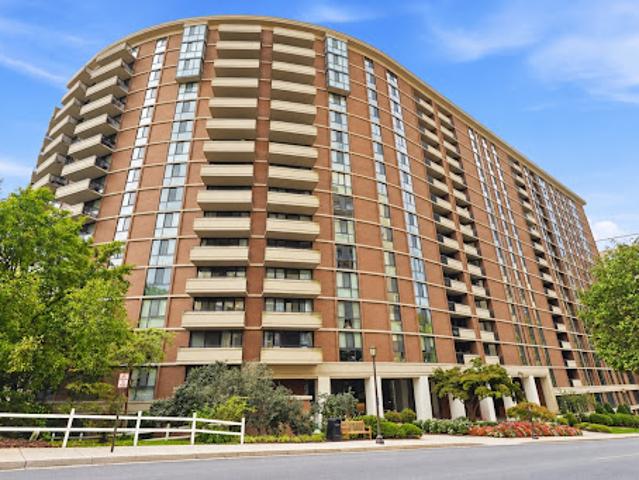 Apartment for sale in Chevy Chase, Montgomery County