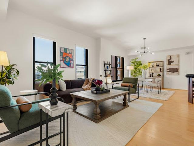 Apartment for sale in Washington, Washington DC