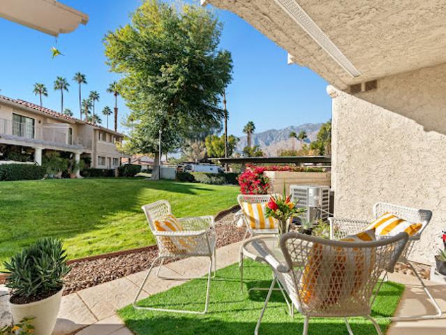 Apartment for sale in Palm Springs, California