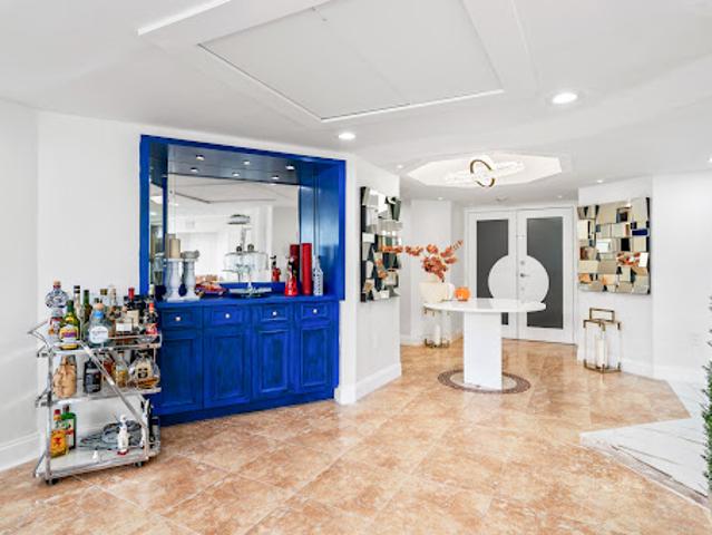 Apartment for sale in Miami, Florida