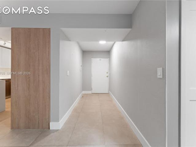 Apartment for sale in Key Biscayne, Florida