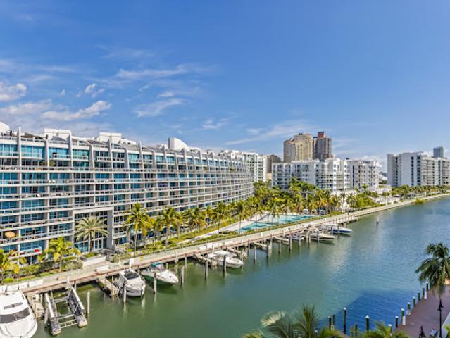 Apartment for sale in Aventura, Florida