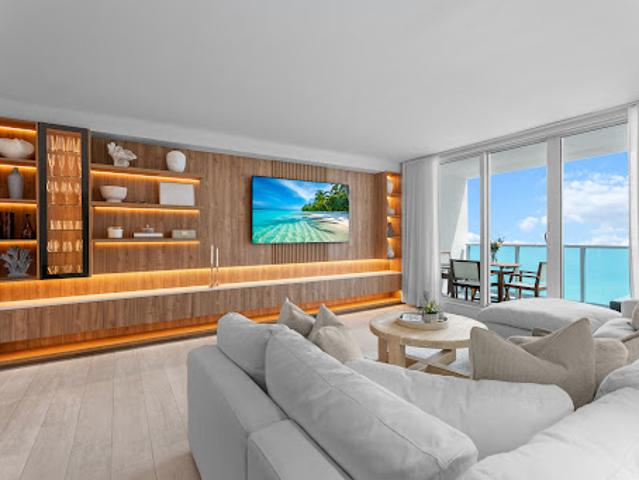 Apartment for sale in Miami Beach, Florida