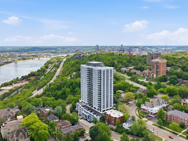 Apartment for sale in Roselawn, Ohio