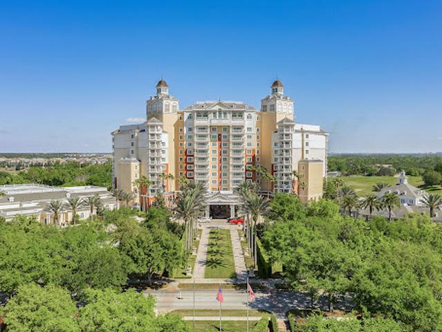 Apartment for sale in Four Corners, Florida