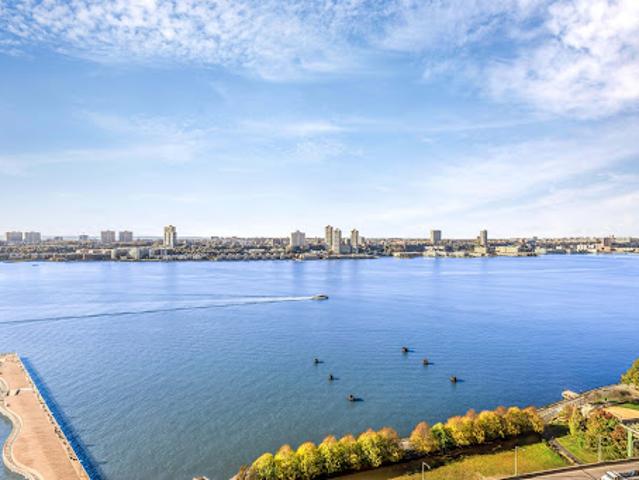 Apartment for sale in Arverne, New York