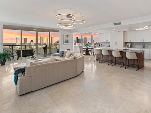 Apartment for sale in Aventura, Florida