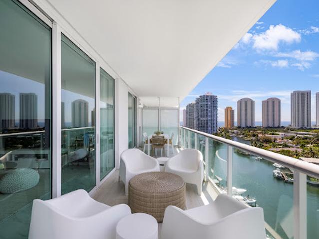 Apartment for sale in Florida