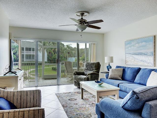 Apartment for sale in Stuart, Florida