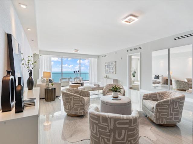 Apartment for sale in Bal Harbour, Florida