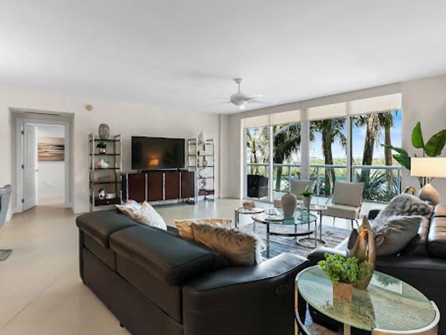 Apartment for sale in Pompano Beach, Florida