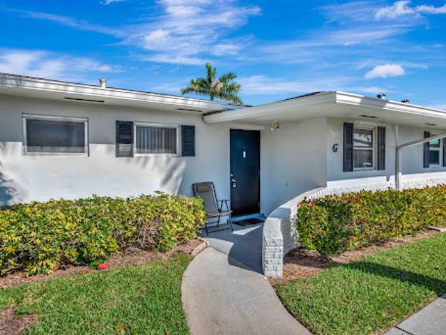 Apartment for sale in West Palm Beach Apartment for sale in West Palm Beach
