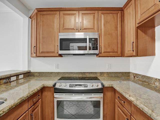 Apartment for sale in Pompano Beach, Florida