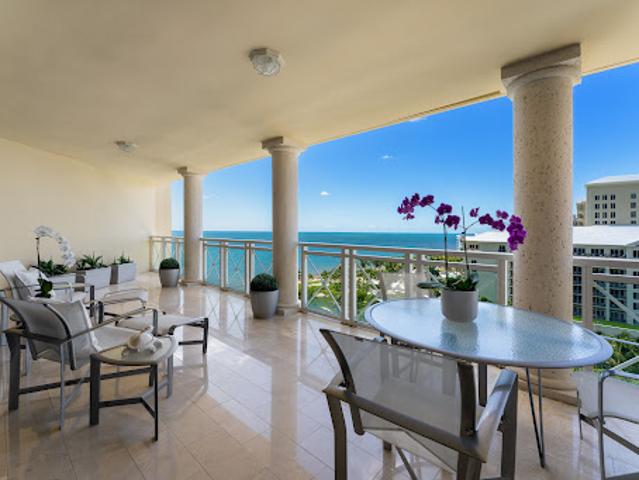 Apartment for sale in Key Biscayne, Florida