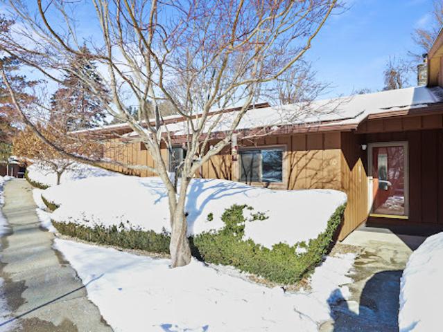 Apartment for sale in Berkshire, Massachusetts