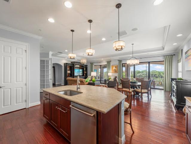 Apartment for sale in Bonita Springs, Florida