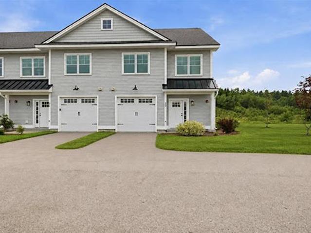 Apartment for sale in New Hampshire