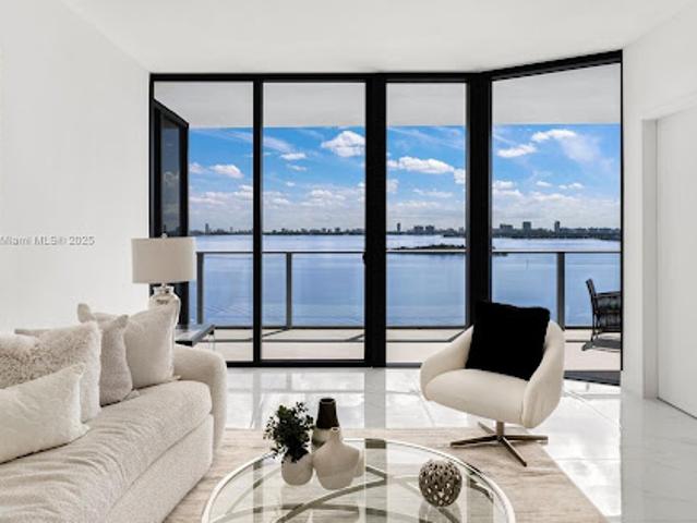 Apartment for sale in Miami, Florida