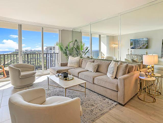 Apartment for sale in Boca Raton, Florida