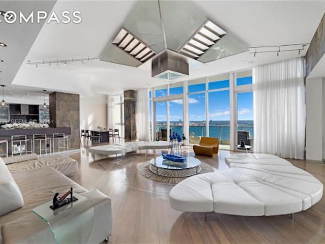 Apartment for sale in Miami, Florida