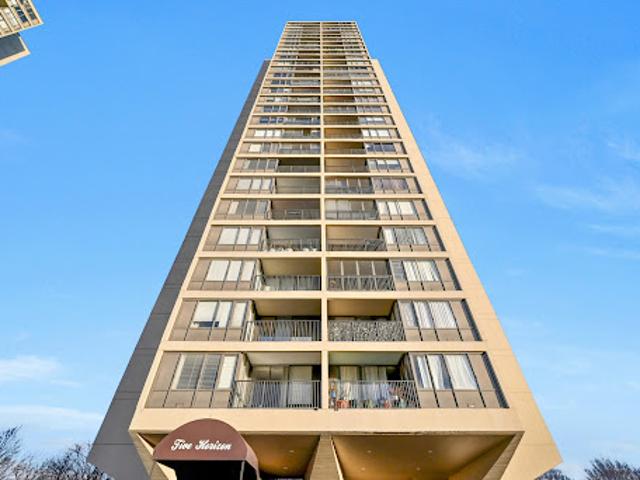 Apartment for sale in Fort Lee, New Jersey