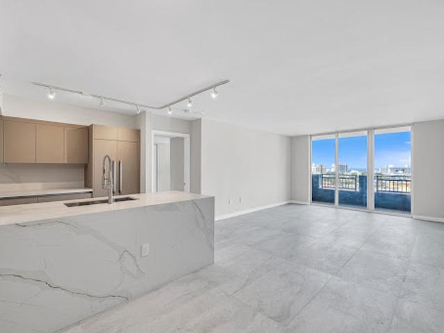 Apartment for sale in Miami Beach, Florida