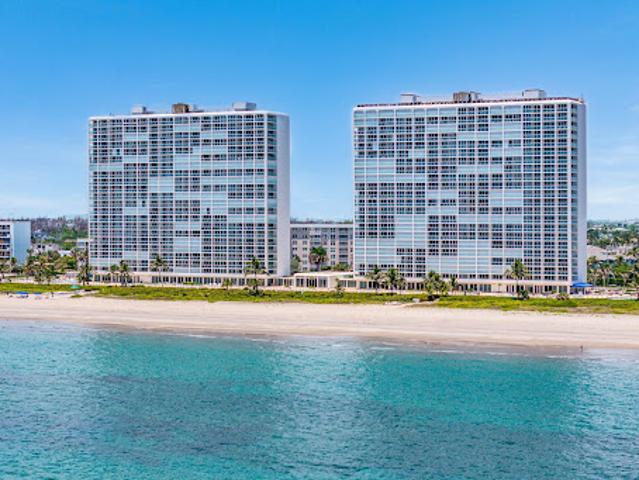 Apartment for sale in Boca Raton, Florida