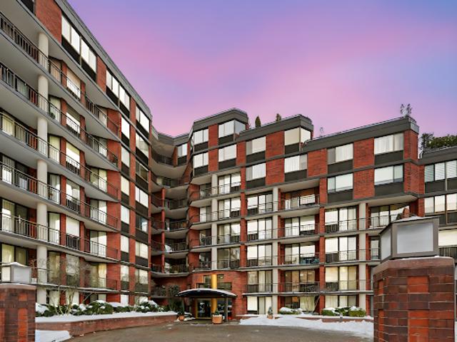 Apartment for sale in Hartsdale, New York