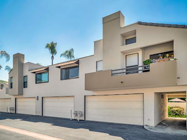 Apartment for sale in Calabasas, California