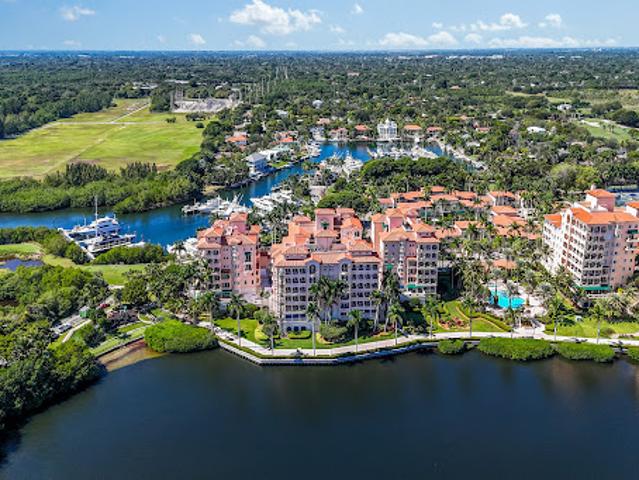 Apartment for rent in Coral Gables, Florida