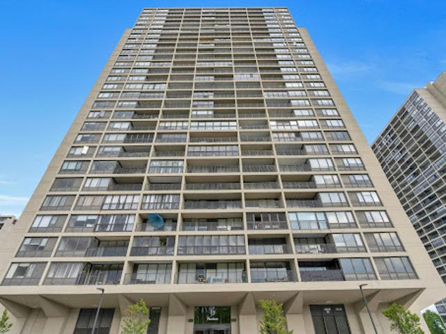 Apartment for sale in Fort Lee