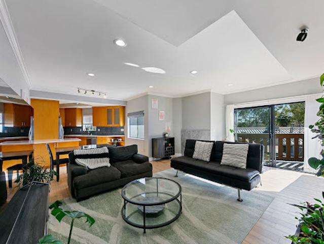 Apartment for sale in West Hollywood, California