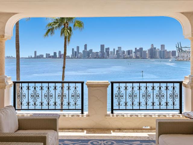 Apartment for rent in Miami Beach, Florida
