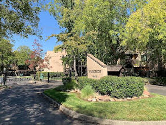 Apartment for sale in Sacramento Apartment for sale in Sacramento