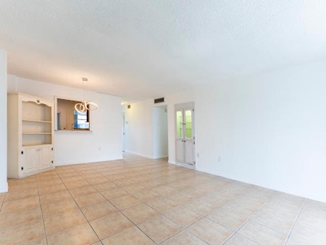 Apartment for rent in North Miami Beach