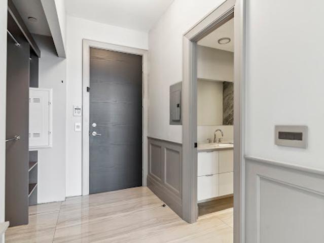 Apartment for sale in Woburn, Ontario