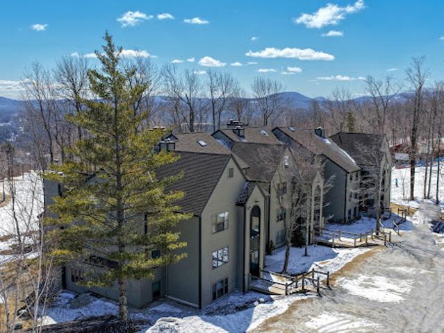 Apartment for sale in Ludlow, Vermont