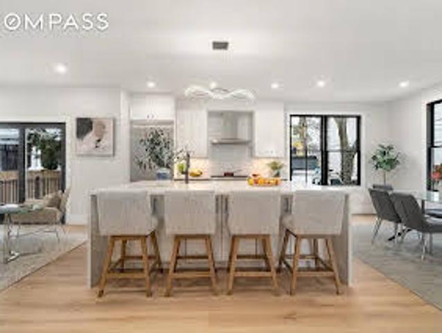 Apartment for sale in Cambridge
