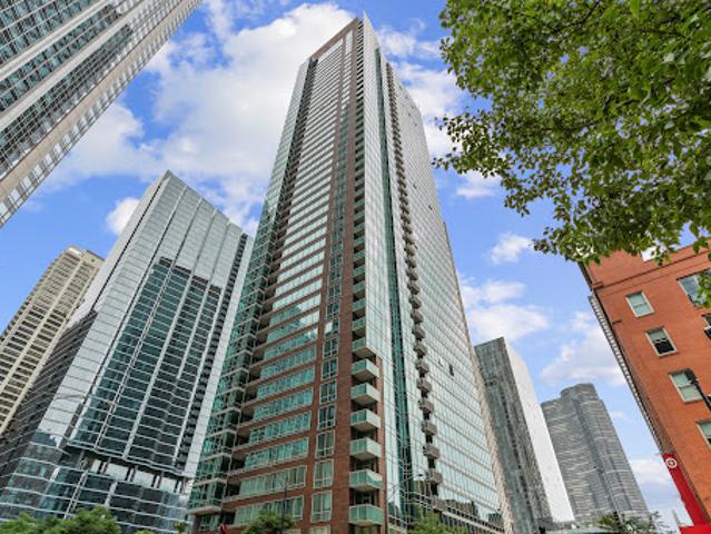 Apartment for sale in Chicago, Illinois