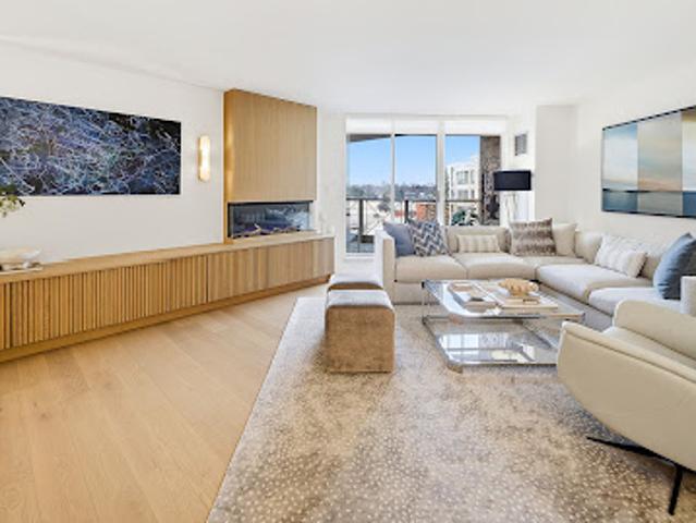 Apartment for sale in Woburn, Ontario