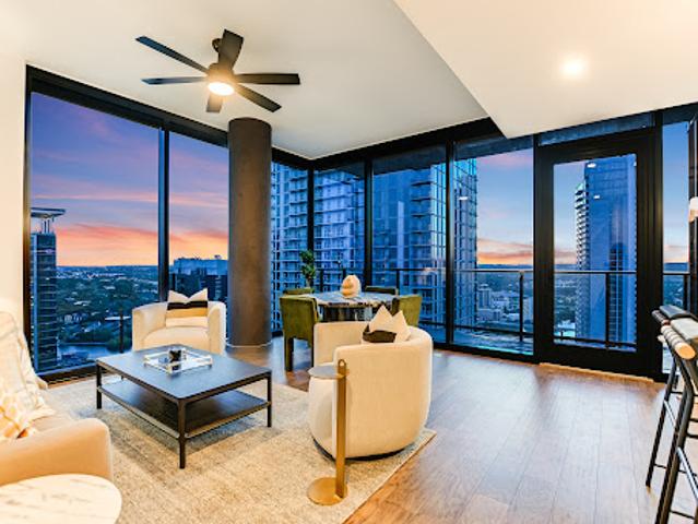 Apartment for sale in Austin Apartment for sale in Austin