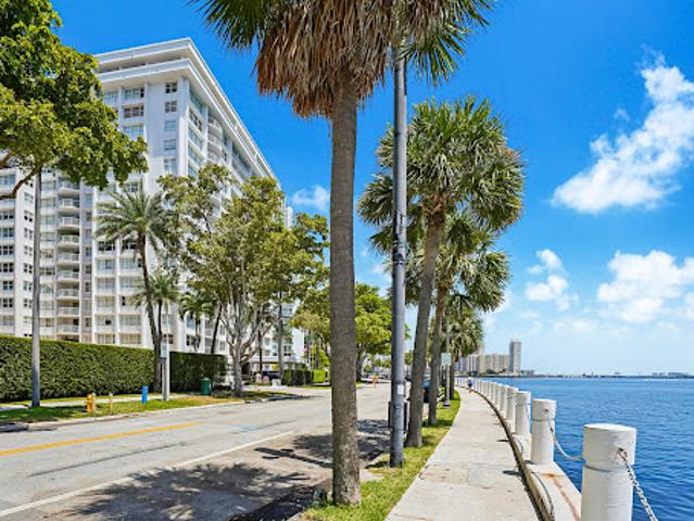 Apartment for sale in Miami, Florida
